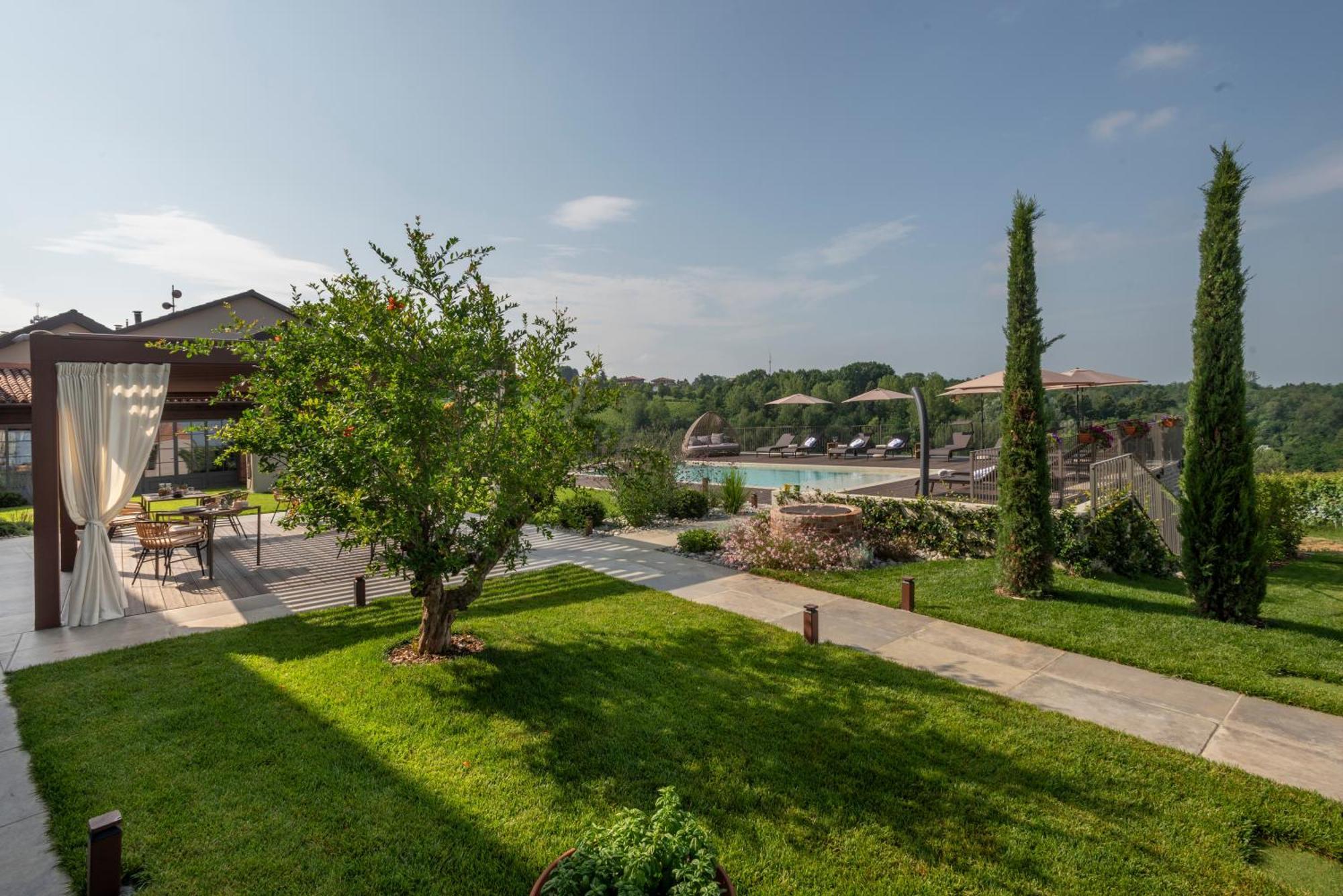 Bed and Breakfast Antica Dimora Dosio La Morra Exterior foto